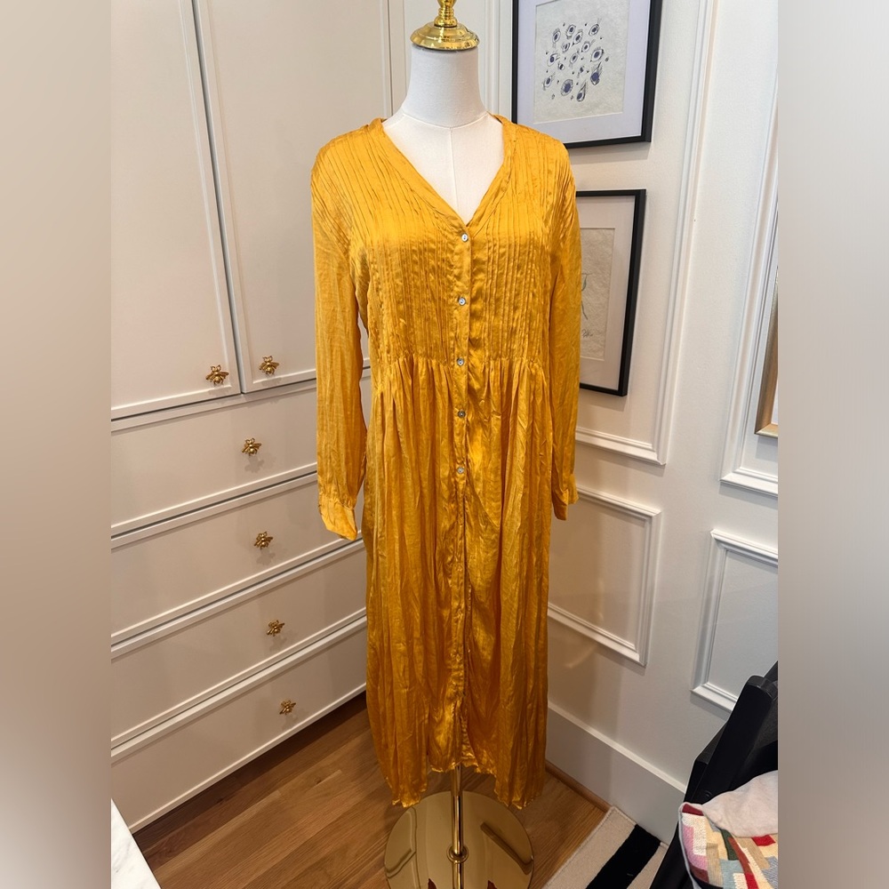 Zara yellow wrinkle dress xs